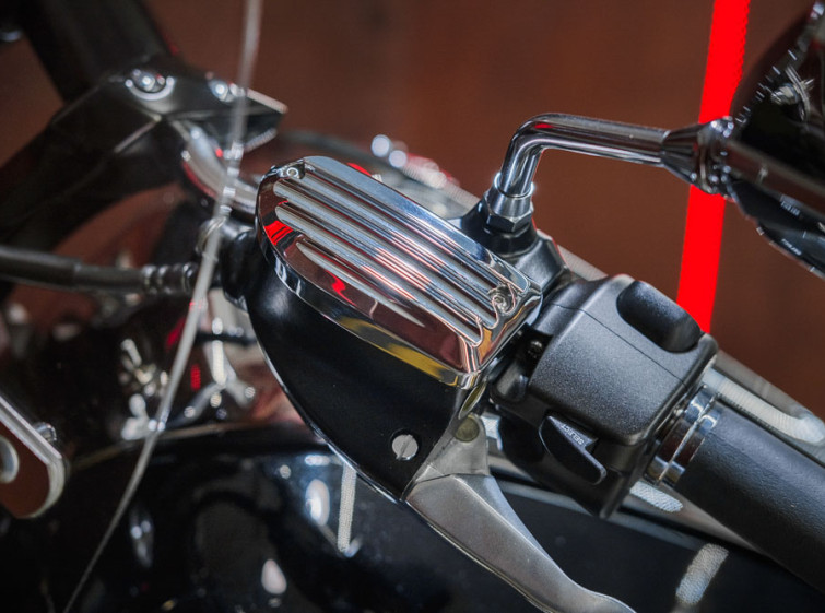 Мотоцикл Yamaha XV1900 Raider з пробігом 1970 миль