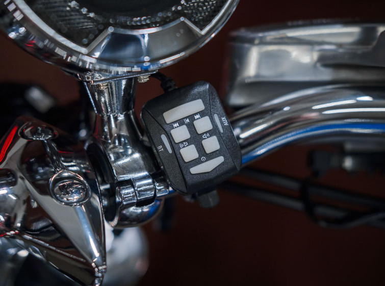 Мотоцикл Yamaha XV1900 Raider S з пробігом 5791 миль