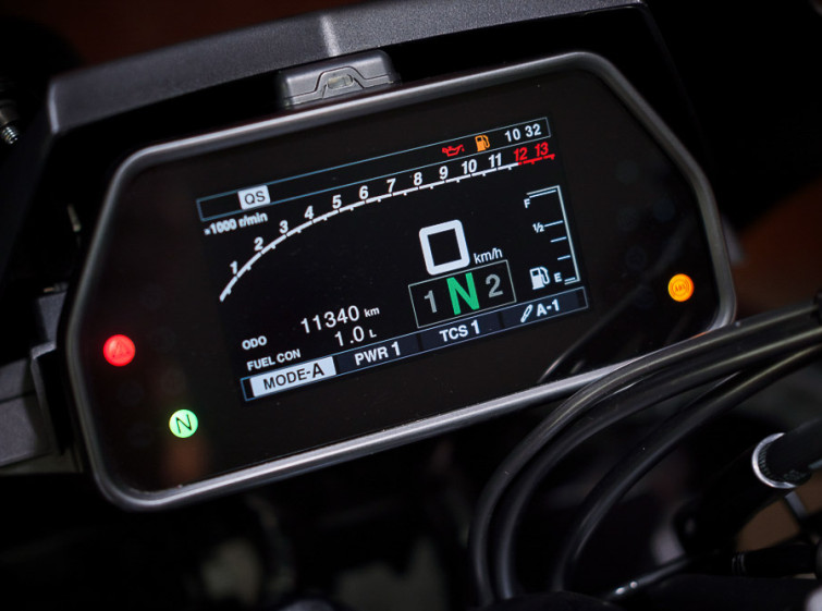 Мотоцикл Yamaha Yamaha MT-10SP Максимальная комплектация с пробегом 11340 км