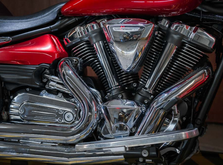 Мотоцикл Yamaha XV1900 Roadliner S з пробігом 15626 км