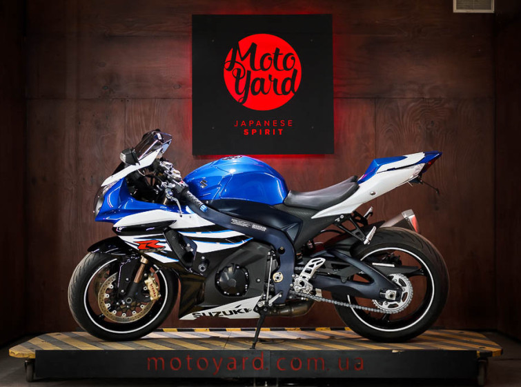 Мотоцикл Suzuki GSX-R1000 Состояние нового с пробегом 23375 км