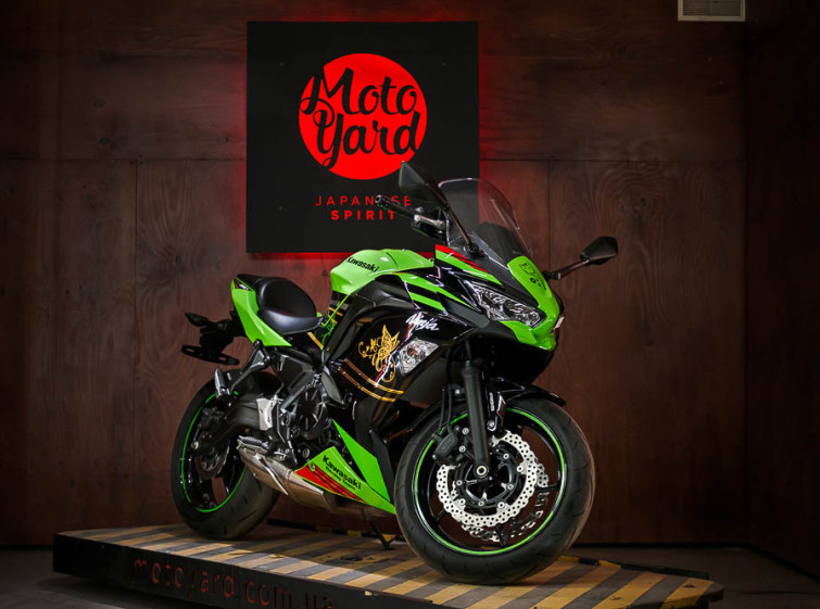 Мотоцикл Kawasaki Ninja 650 KRT ABS Состояние нового с пробегом 18965 км
