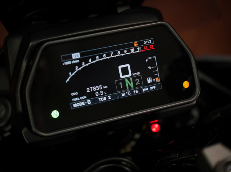 Мотоцикл Yamaha Tracer 900 GT Максимальная комплектация Состояние нового с пробегом 27835 км