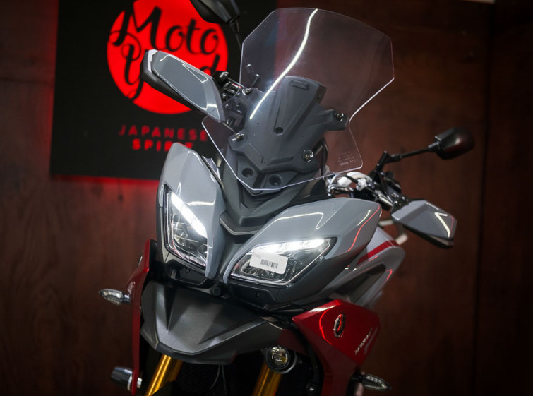 Мотоцикл Yamaha Tracer 900 GT Максимальная комплектация Состояние нового с пробегом 27835 км