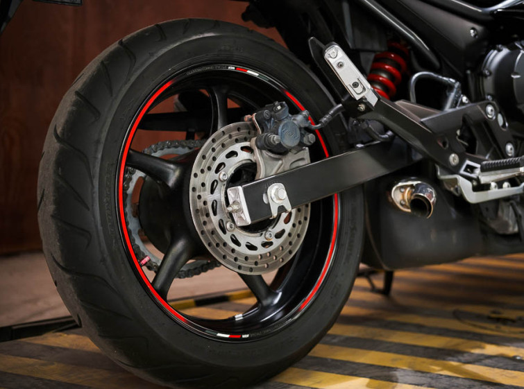 Мотоцикл Yamaha FZ6R Состояние нового с пробегом 11286 км