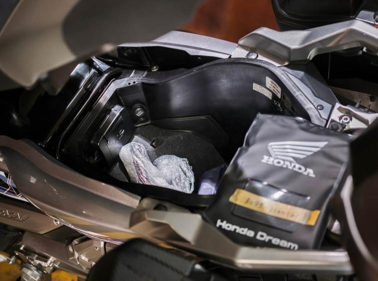 Макси-скутер Honda X-ADV Максимальная комплектация с пробегом 22453 км