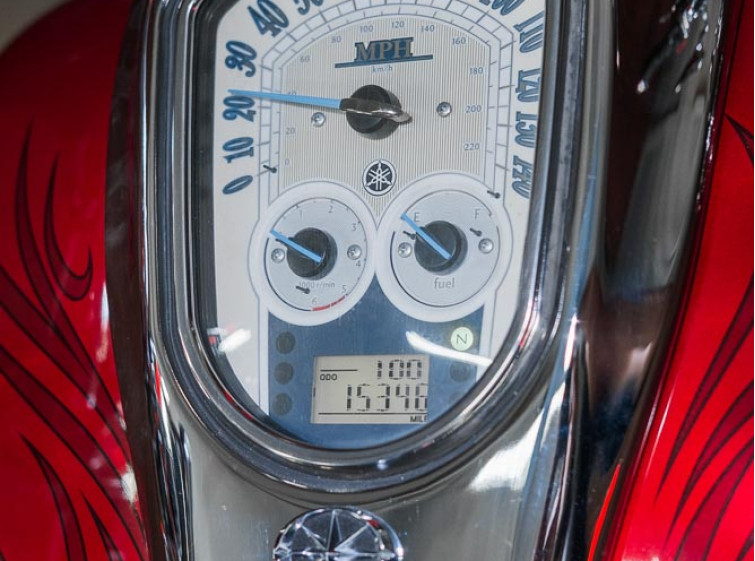 Мотоцикл Yamaha XV1900 Roadliner S с пробегом 15346 миль