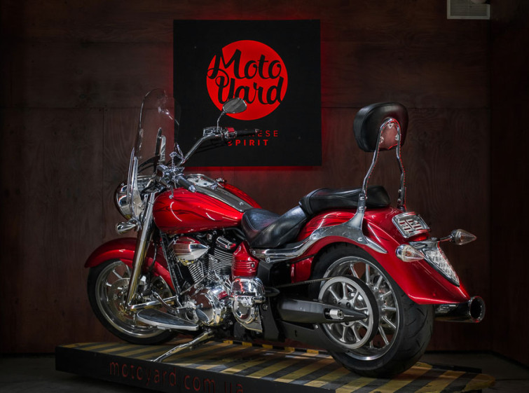 Мотоцикл Yamaha XV1900 Roadliner S с пробегом 15346 миль