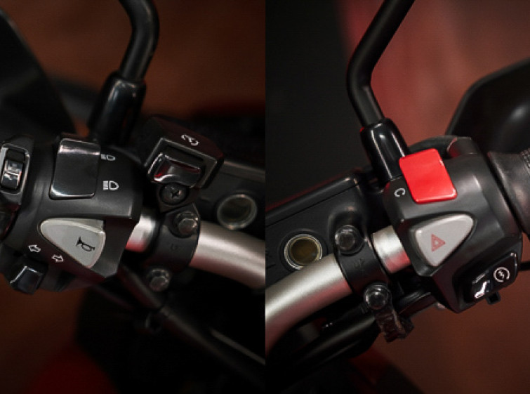 Мотоцикл Honda VFR800X Crossrunner ABS Traction LED Состояние нового с пробегом 9538 км