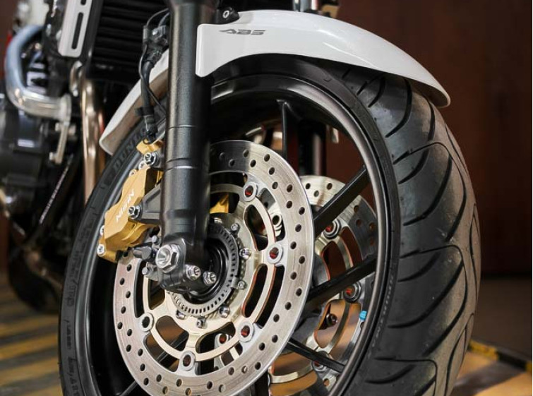 Мотоцикл Honda CB 400 SF ABS Инжектор Состояние нового с пробегом 18591 км