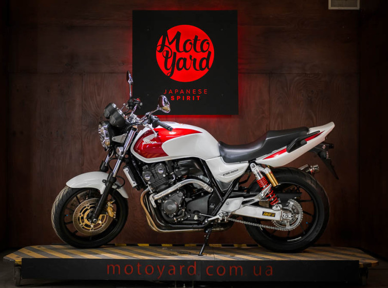 Мотоцикл Honda CB 400 SF ABS Инжектор Состояние нового с пробегом 18591 км