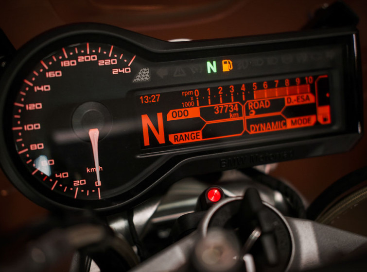 Мотоцикл BMW R1200R Максимальная комплектация с пробегом 37734 км