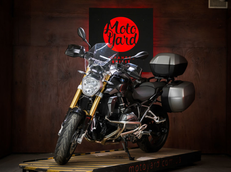 Мотоцикл BMW R1200R Максимальная комплектация с пробегом 37734 км