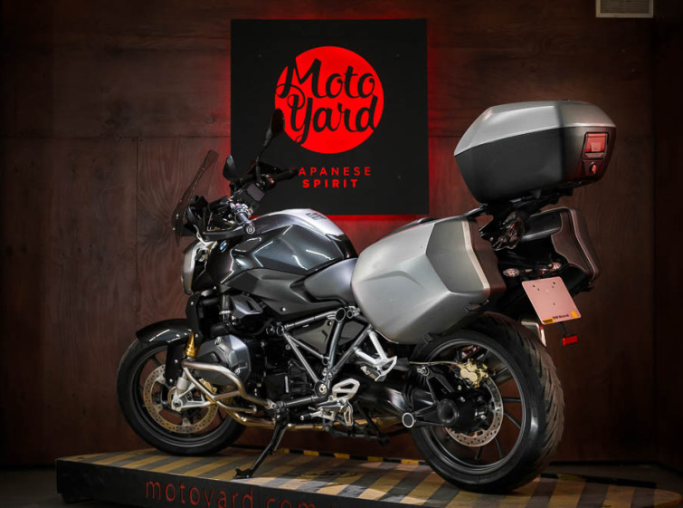 Мотоцикл BMW R1200R Максимальная комплектация с пробегом 37734 км