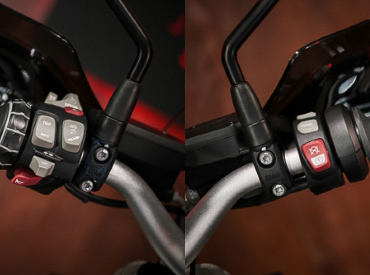 Мотоцикл BMW R1200R Максимальная комплектация с пробегом 37734 км