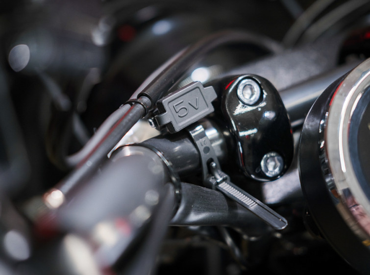 Мотоцикл Yamaha Bolt R-SPEC ABS Состояние нового с пробегом 9515 км