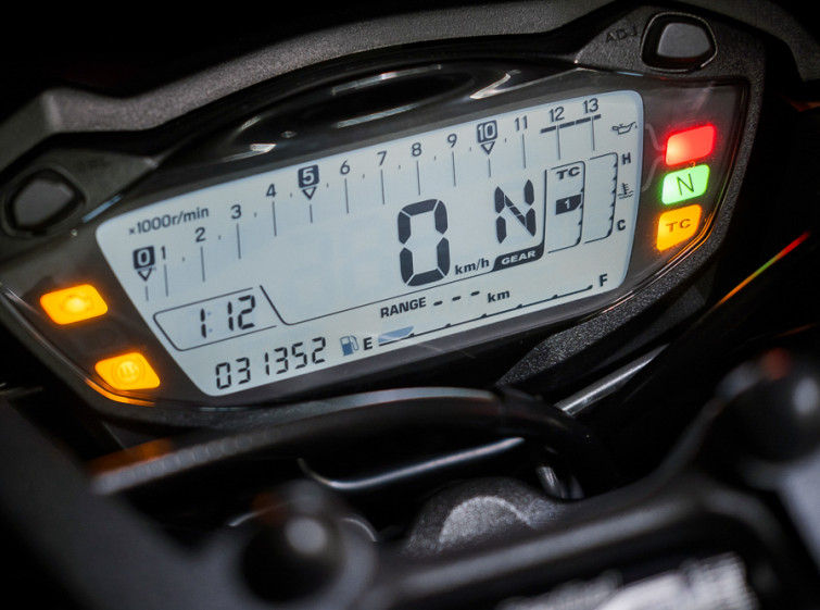 Мотоцикл Suzuki GSX-S1000 Максимальная комплектация с пробегом 31352 км