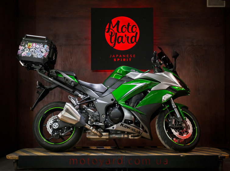 Мотоцикл Kawasaki Ninja 1000 Максимальная комплектация с пробегом 15474 км