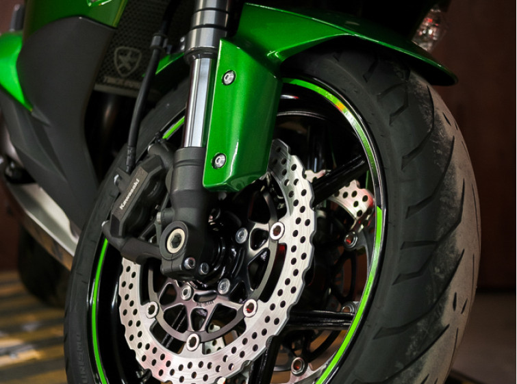 Мотоцикл Kawasaki Ninja 1000 Максимальная комплектация с пробегом 15474 км