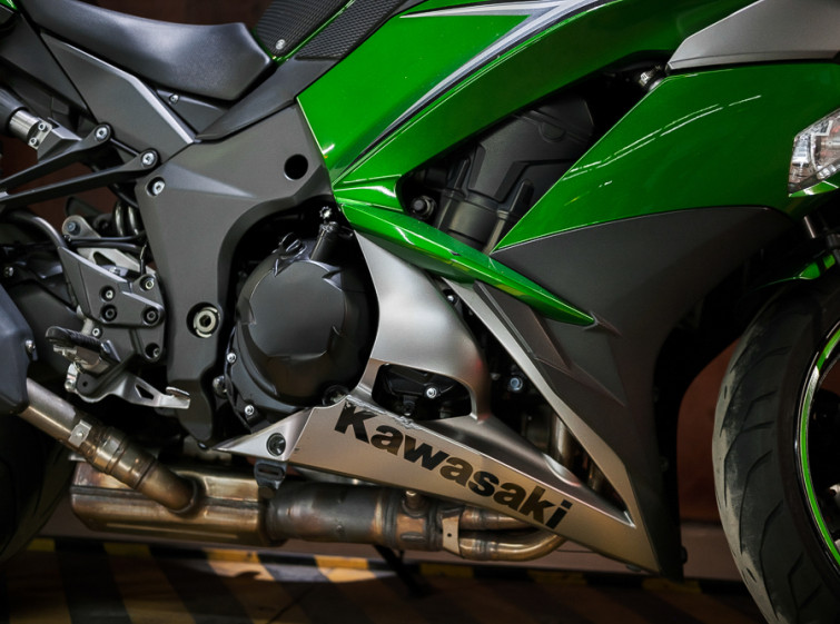 Мотоцикл Kawasaki Ninja 1000 Максимальная комплектация с пробегом 15474 км