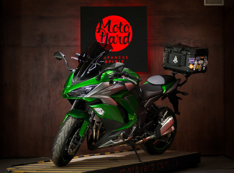 Мотоцикл Kawasaki Ninja 1000 Максимальная комплектация с пробегом 15474 км
