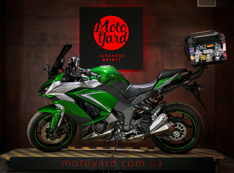 Мотоцикл Kawasaki Ninja 1000 Максимальная комплектация с пробегом 15474 км