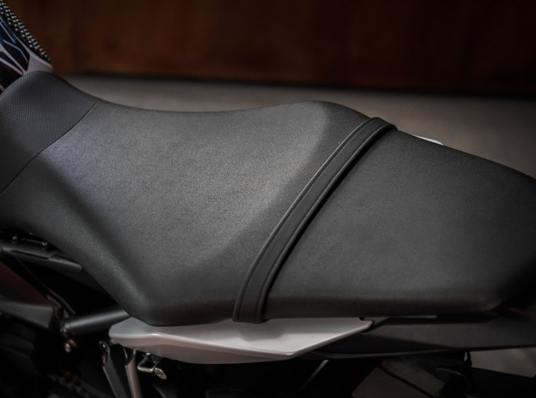 Мотоцикл Yamaha MT-09 Макс. Комплектація стан Нового з пробігом 15937 км