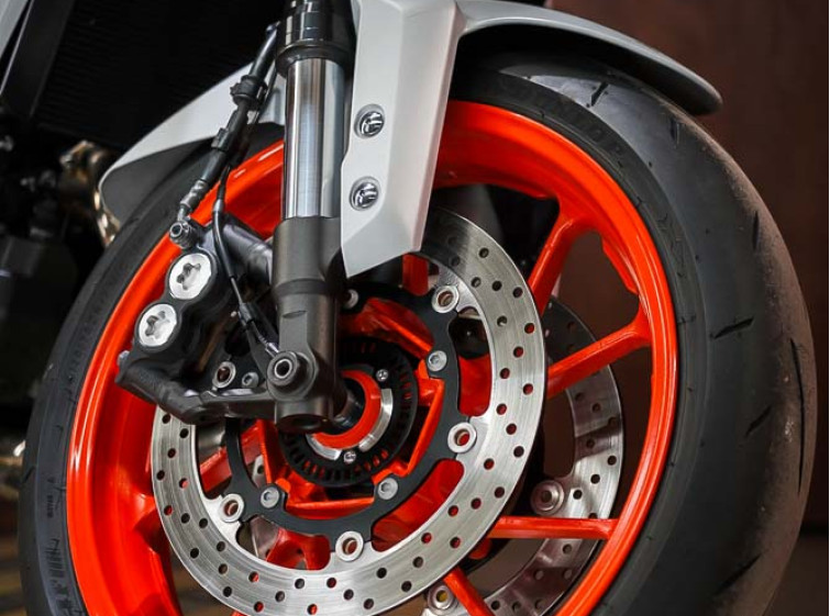 Мотоцикл Yamaha MT-09 Макс. Комплектація стан Нового з пробігом 15937 км