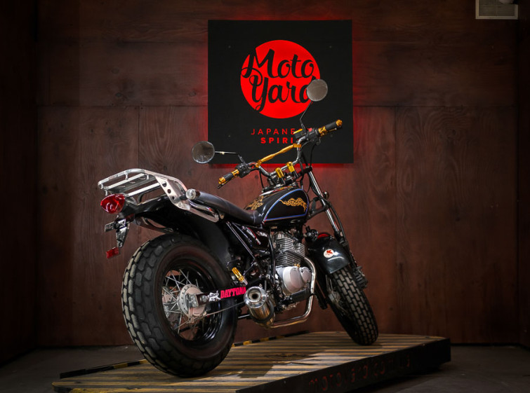 Мотоцикл Suzuki Van Van 200 з пробігом 28727 км