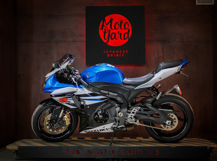 Мотоцикл Suzuki GSX-R1000 Состояние нового с пробегом 17071 км