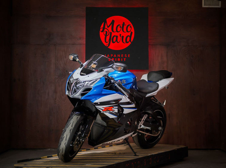 Мотоцикл Suzuki GSX-R1000 Состояние нового с пробегом 17071 км