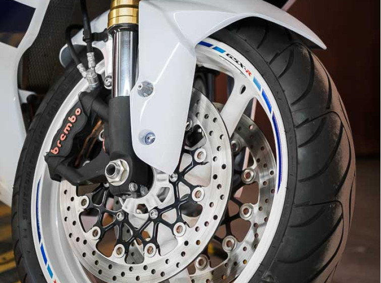 Мотоцикл Suzuki GSX-R1000 1 Million Commemorative Edition 543/1985 с пробегом 11660 км