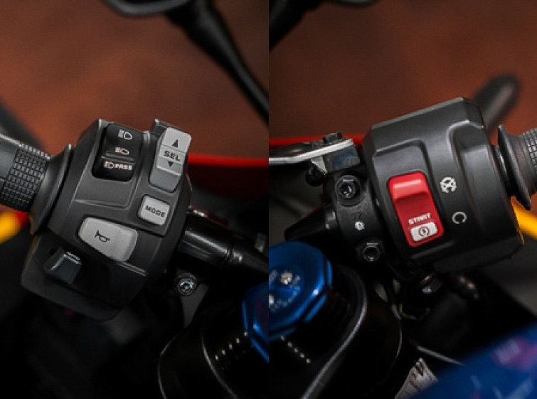 Мотоцикл Honda RedBull CBR600RR Максимальная комплектация Состояние нового с пробегом 2137 км