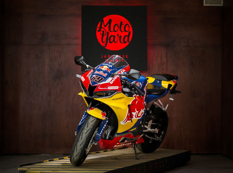 Мотоцикл Honda RedBull CBR600RR Максимальная комплектация Состояние нового с пробегом 2137 км