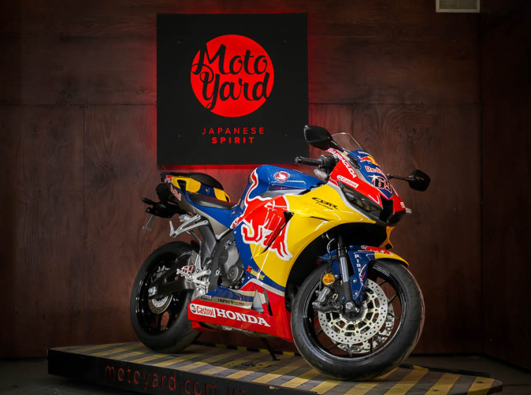 Мотоцикл Honda RedBull CBR600RR Максимальная комплектация Состояние нового с пробегом 2137 км