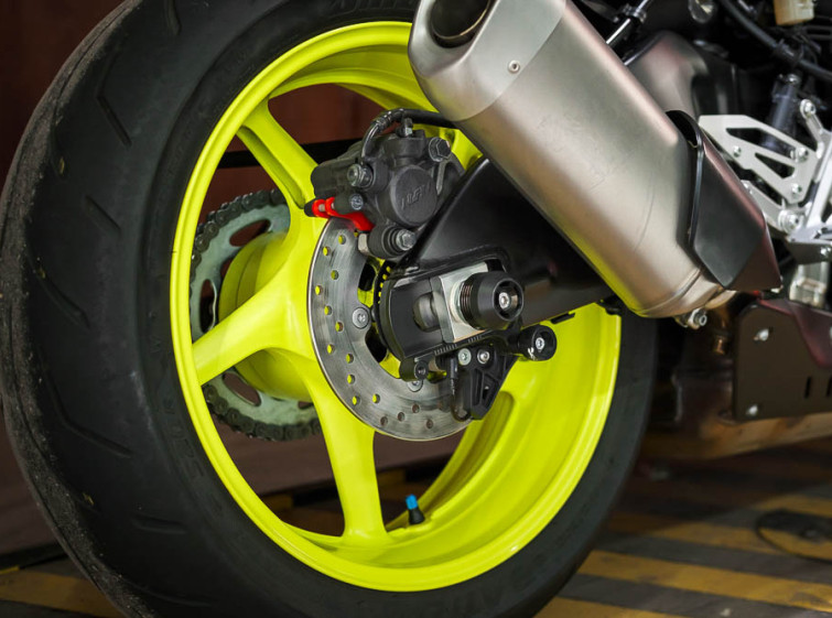 Мотоцикл Yamaha MT-10 Максимальная комплектация Состояние нового с пробегом 9730 км