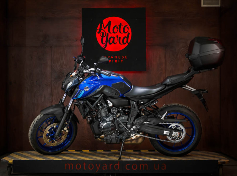 Мотоцикл Yamaha MT-07 Максимальная комплектация Состояние нового с пробегом 3465 км