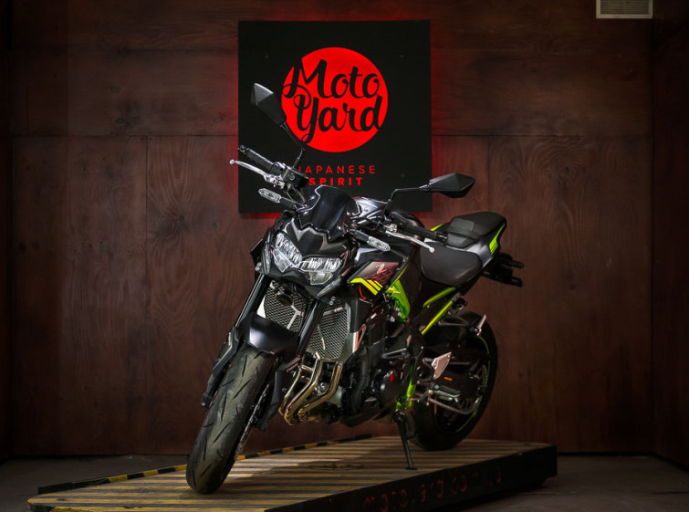 Мотоцикл Kawasaki Z900 Стан Нового з пробігом 2121 км