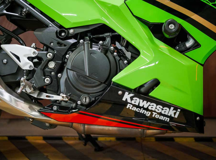 Мотоцикл Kawasaki Ninja 400 ABS Состояние Нового с пробегом 6203 км