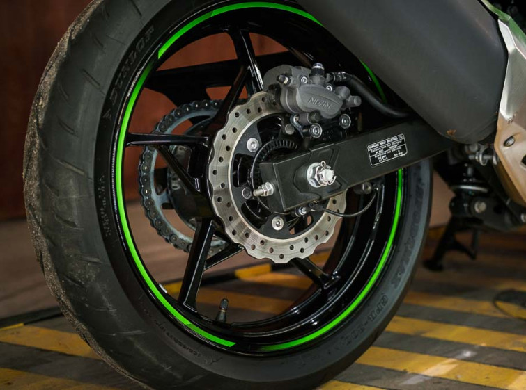 Мотоцикл Kawasaki Ninja 400 ABS Состояние Нового с пробегом 6203 км