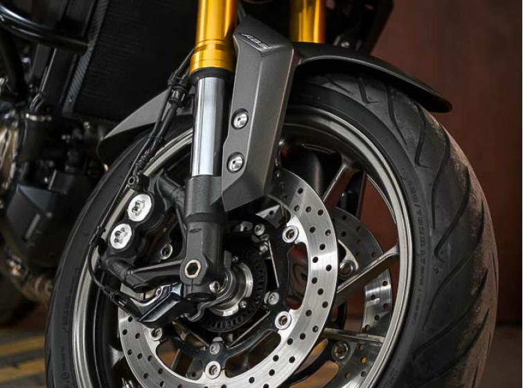 Мотоцикл Yamaha MT-09 Tracer ABS Traction Состояние Нового с пробегом 9291 км