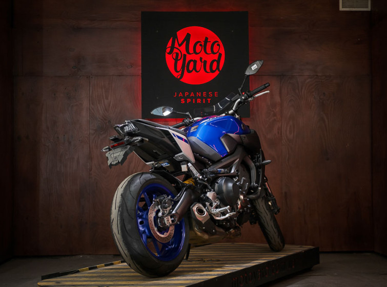 Мотоцикл Yamaha MT-09 Максимальна комплектація Стан нового з пробігом 7352 км
