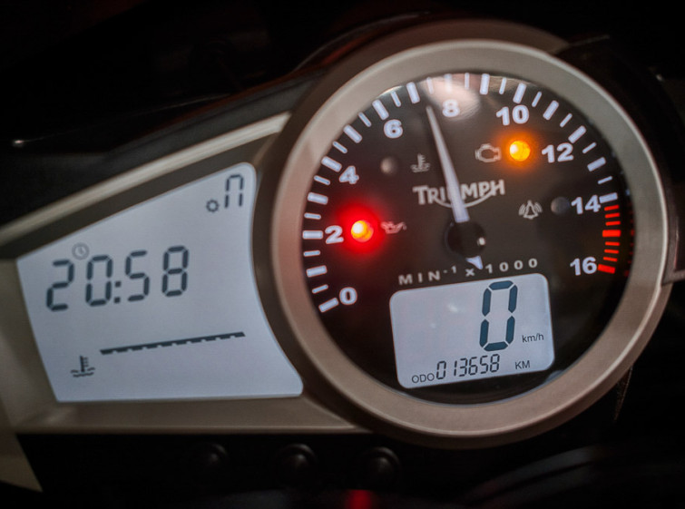 Мотоцикл Triumph 675 Triple Daytona с пробегом 13658 км