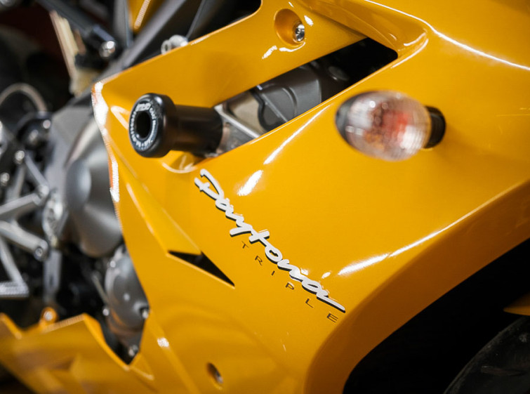 Мотоцикл Triumph 675 Triple Daytona с пробегом 13658 км