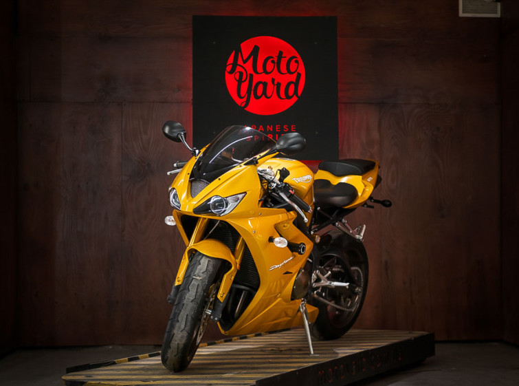 Мотоцикл Triumph 675 Triple Daytona с пробегом 13658 км