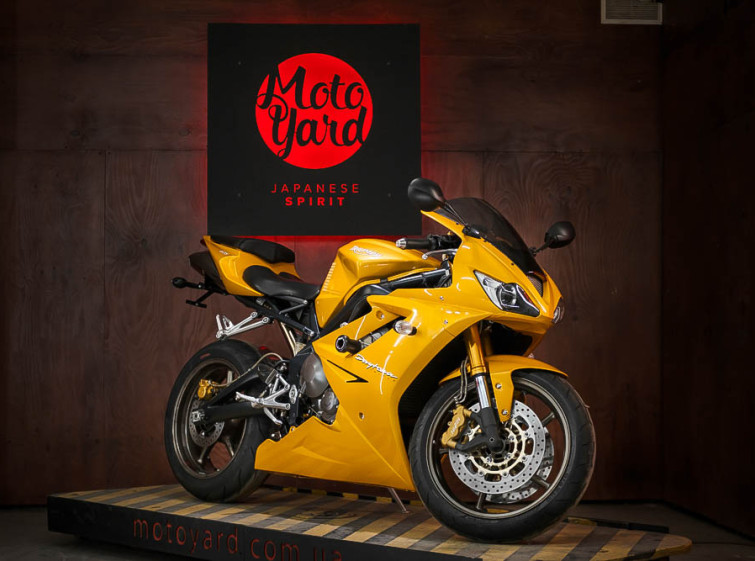 Мотоцикл Triumph 675 Triple Daytona с пробегом 13658 км