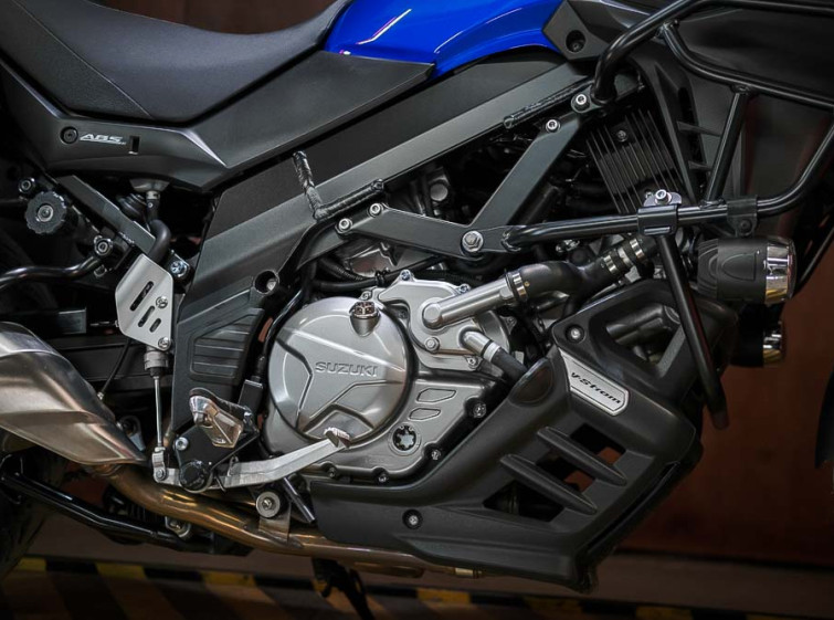 Suzuki V-Strom DL650XT ABS Traction Состояние Нового с пробегом 17567 км