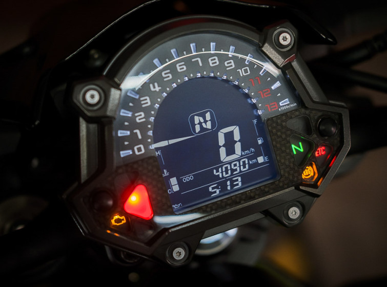 Мотоцикл Kawasaki Z900 Состояние Нового с пробегом 4090 км