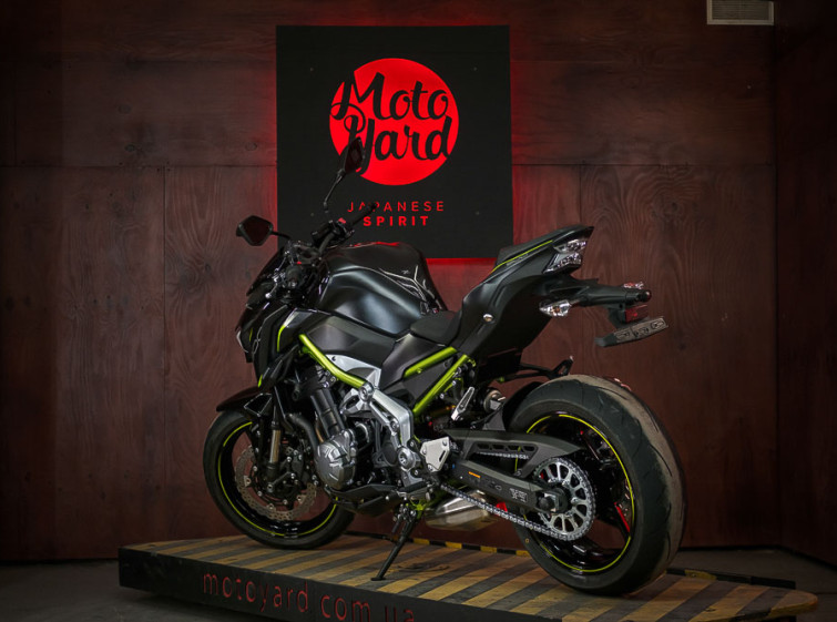 Мотоцикл Kawasaki Z900 Состояние Нового с пробегом 4090 км