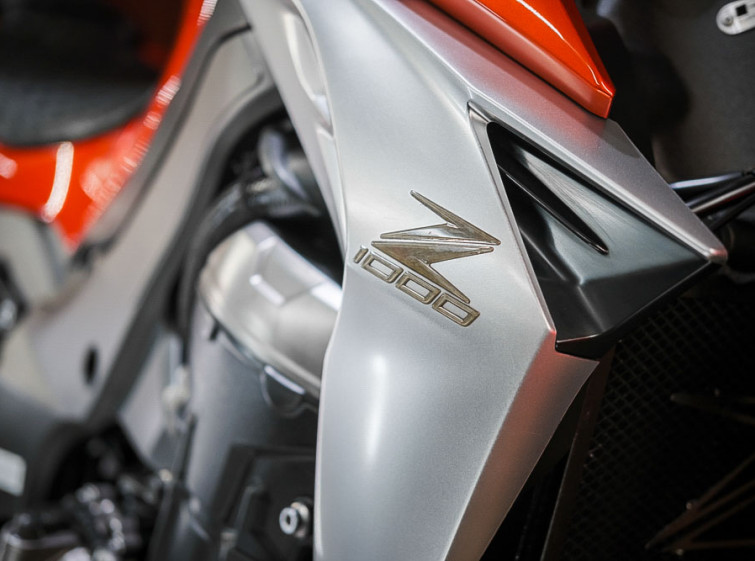 Мотоцикл Kawasaki Z1000 з пробігом 12480 км